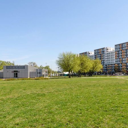 Luxlux Apartments Coconut Varšava Exteriér fotografie
