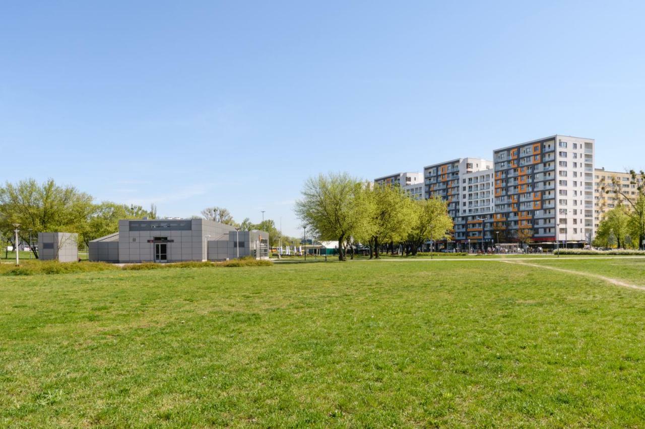 Luxlux Apartments Coconut Varšava Exteriér fotografie